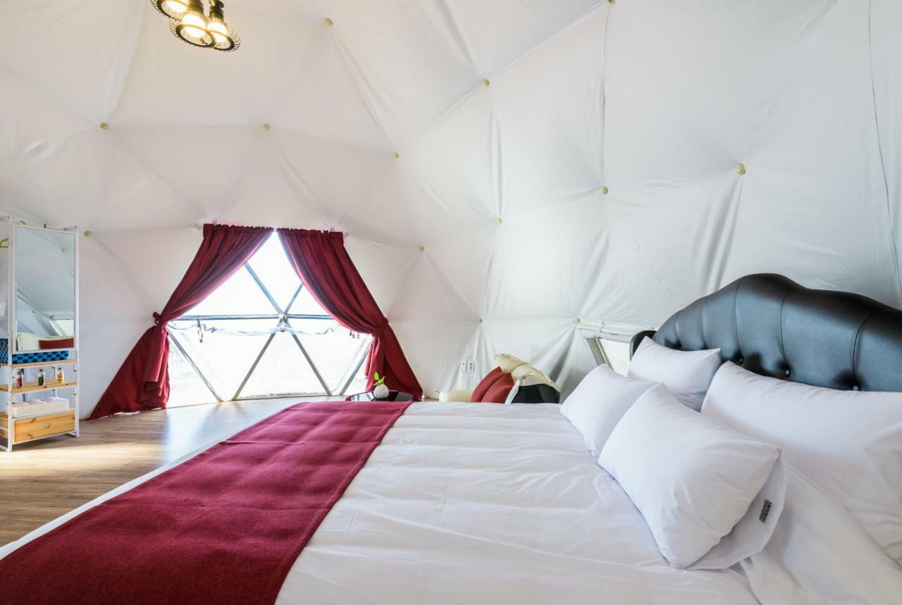 Jeju Starlight Glamping Villa ภายนอก รูปภาพ